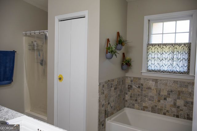 179 Country Walk, Cleveland, GA 30528