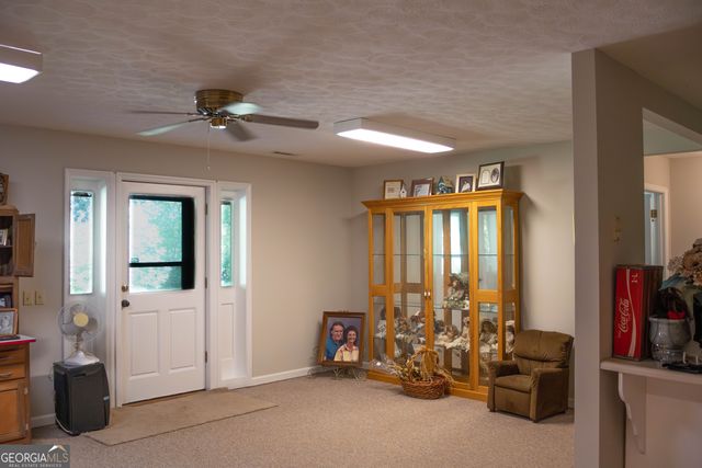 179 Country Walk, Cleveland, GA 30528
