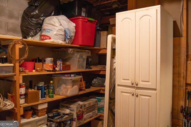 179 Country Walk, Cleveland, GA 30528