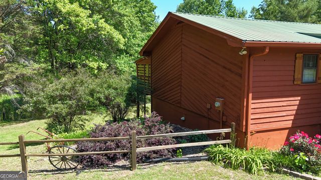 179 Country Walk, Cleveland, GA 30528