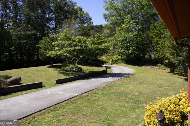 179 Country Walk, Cleveland, GA 30528