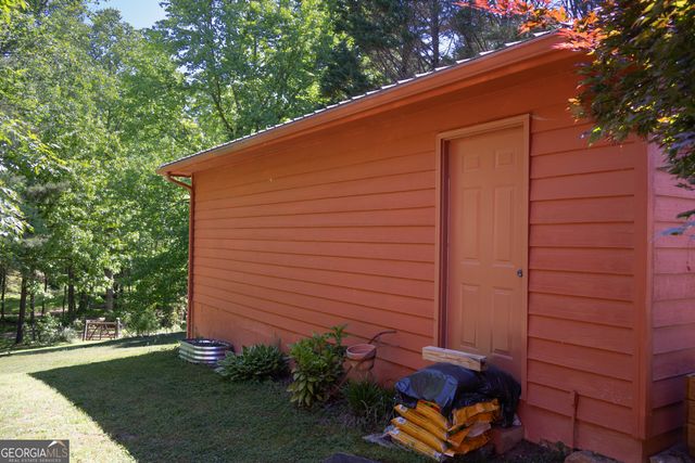179 Country Walk, Cleveland, GA 30528