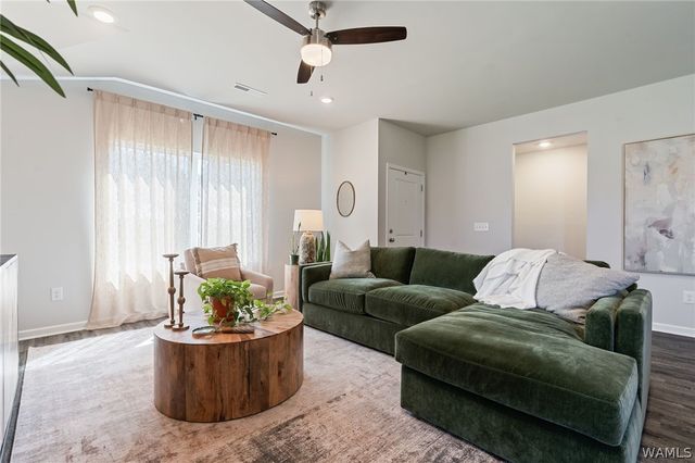 13922 Sir Lancelot Dr, Tuscaloosa, AL 35405