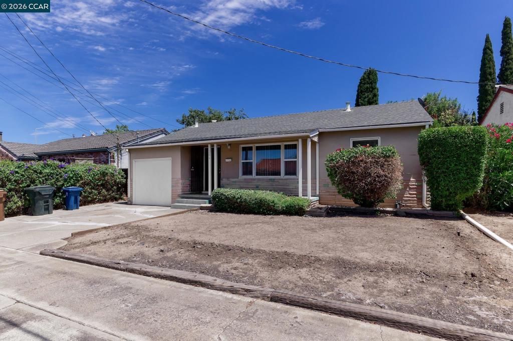 Image 1 of property listing at 206 William Reed Dr, Antioch, CA 94509