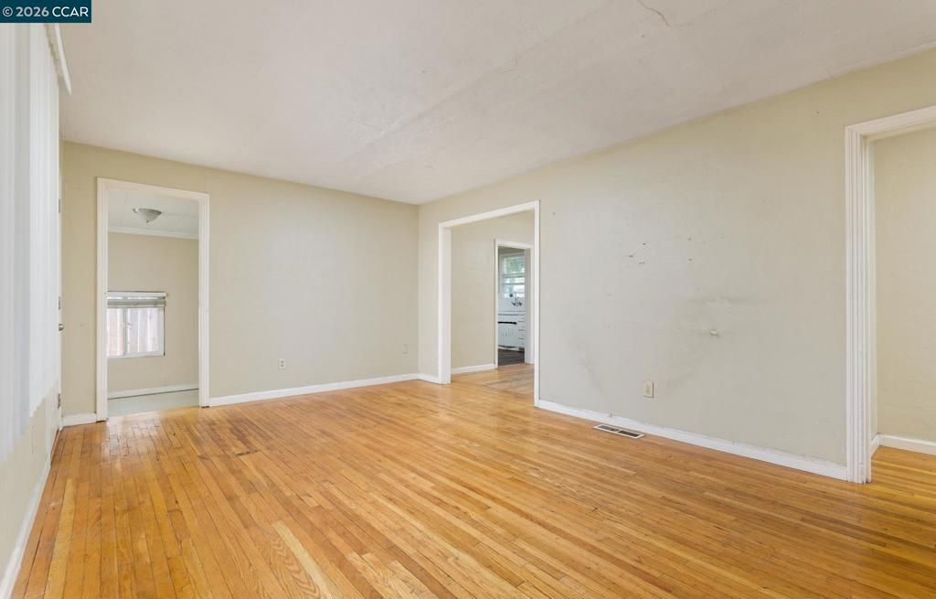 Image 7 of property listing at 206 William Reed Dr, Antioch, CA 94509