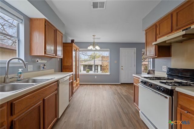 13812 Lothian Drive, Pflugerville, TX 78660