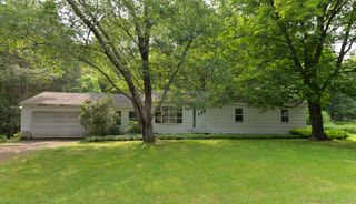 62 Meadowbrook Road, Southbury, CT 06488