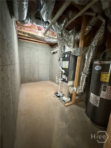 174 Charlotte Circle, Statham, GA 30666