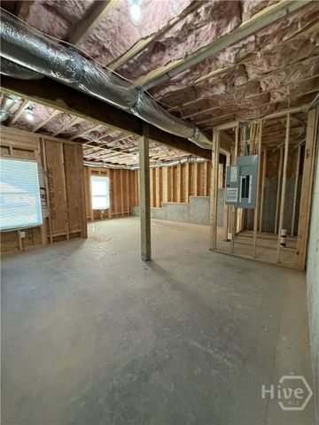 174 Charlotte Circle, Statham, GA 30666