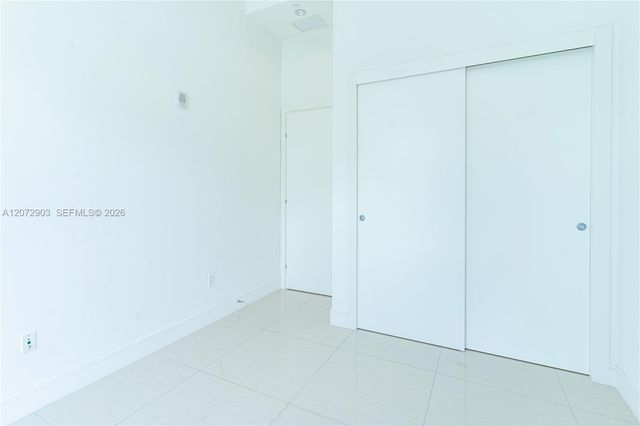 3250 NE 188th Street 101, Aventura, FL 33180