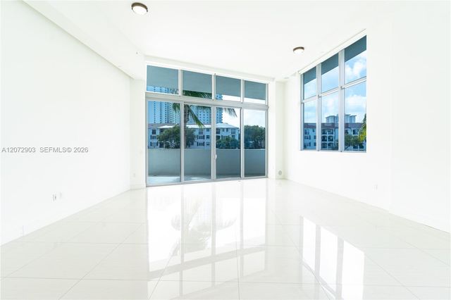 3250 NE 188th Street 101, Aventura, FL 33180