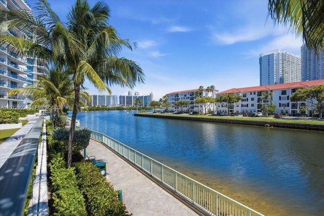 3250 NE 188th Street 101, Aventura, FL 33180