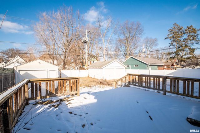 1713 W BARKER Avenue, Peoria, IL 61606