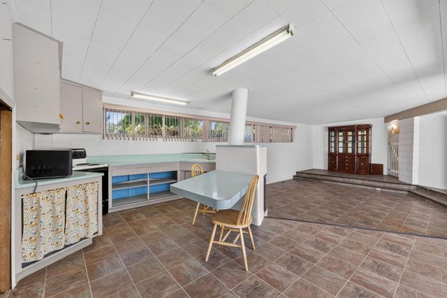4535 E Fairmont Avenue, Fresno, CA 93276