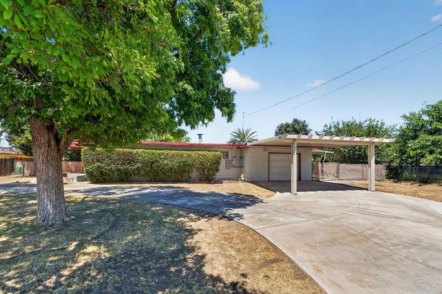 4535 E Fairmont Avenue, Fresno, CA 93276