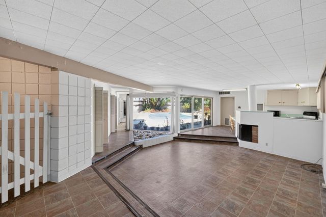 4535 E Fairmont Avenue, Fresno, CA 93276