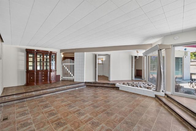 4535 E Fairmont Avenue, Fresno, CA 93276