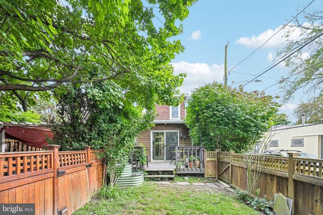 29 W WILLOW GROVE AVE, Philadelphia, PA 19118