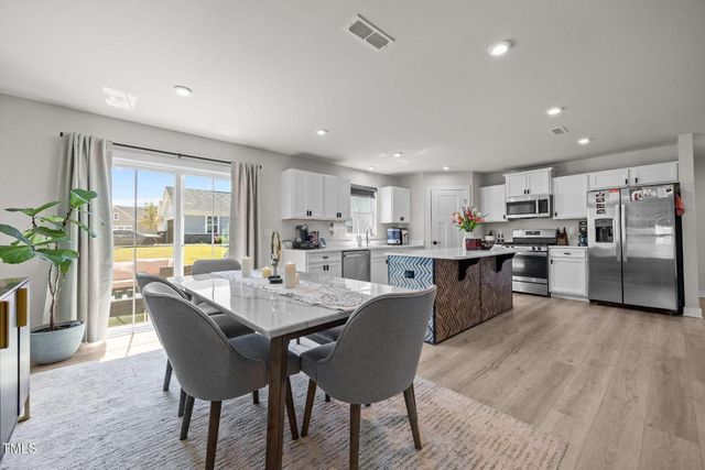 82 Coble Farms Place, Fuquay Varina, NC 27526