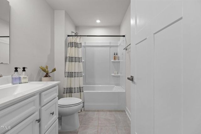 82 Coble Farms Place, Fuquay Varina, NC 27526