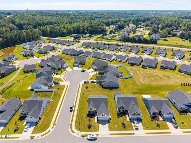 82 Coble Farms Place, Fuquay Varina, NC 27526