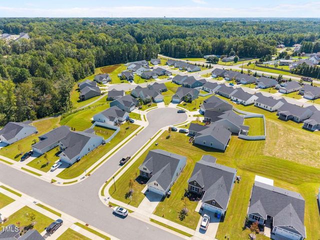 82 Coble Farms Place, Fuquay Varina, NC 27526