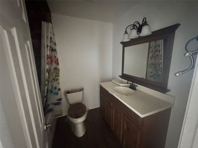 6909 Forbess Drive, Brownwood, TX 76801