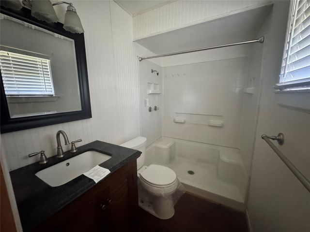 6909 Forbess Drive, Brownwood, TX 76801