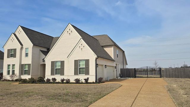 11200 SHELBY POST DR, Collierville, TN 38017