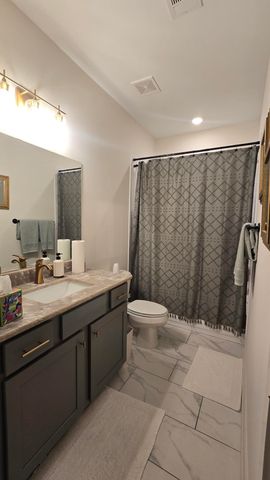11200 SHELBY POST DR, Collierville, TN 38017