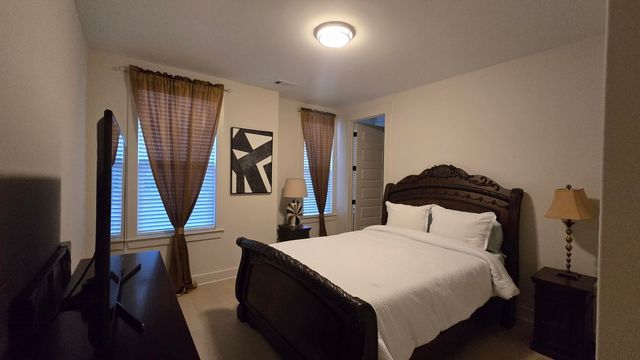 11200 SHELBY POST DR, Collierville, TN 38017