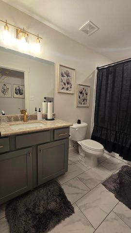 11200 SHELBY POST DR, Collierville, TN 38017