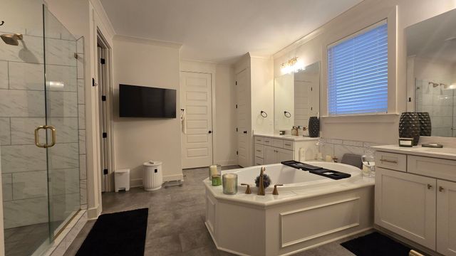 11200 SHELBY POST DR, Collierville, TN 38017