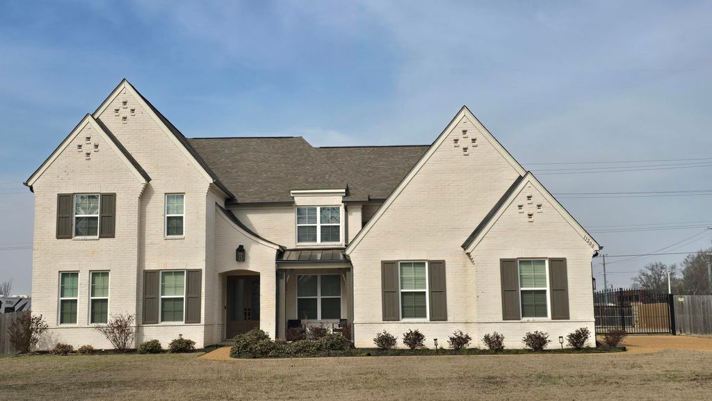 11200 SHELBY POST DR, Collierville, TN 38017