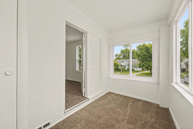 17179 Detroit Street, Detroit, MI 48224