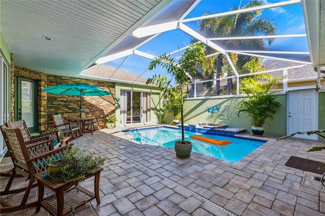 7915 EDMONSTON CIRCLE, Bradenton, FL 34201