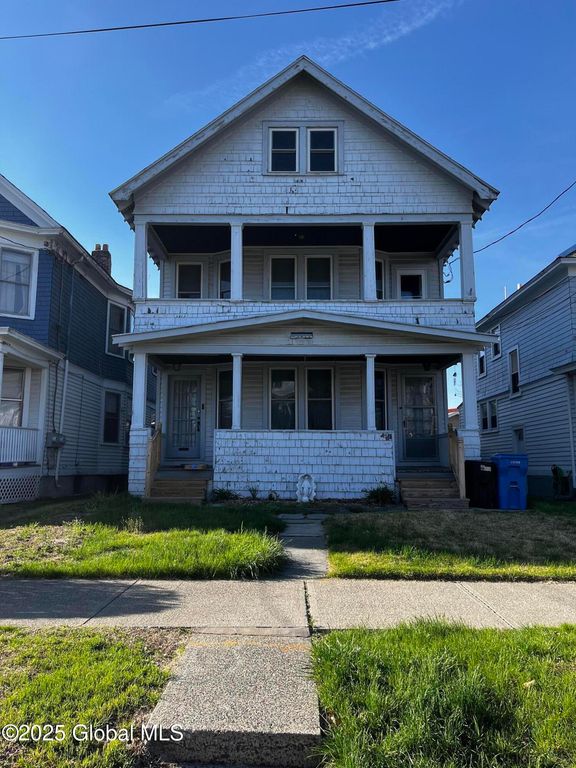 408-410 Manning Boulevard, Albany, NY 12206