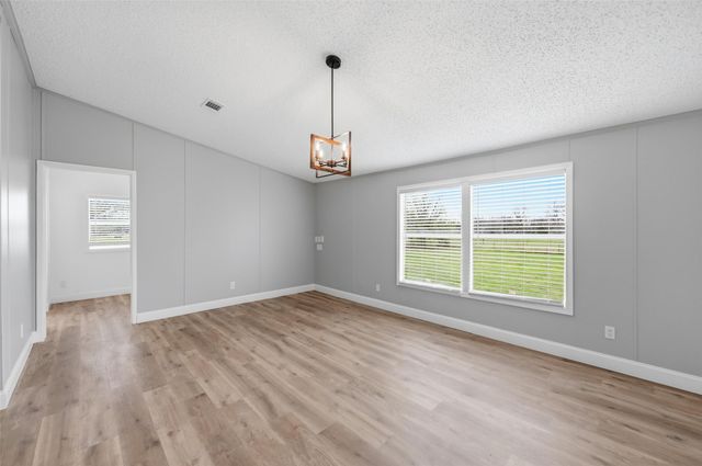 20023 NW County Road 3320, Frost, TX 76641