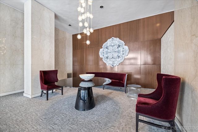 3180 N Lake Shore Drive 5E, Chicago, IL 60657