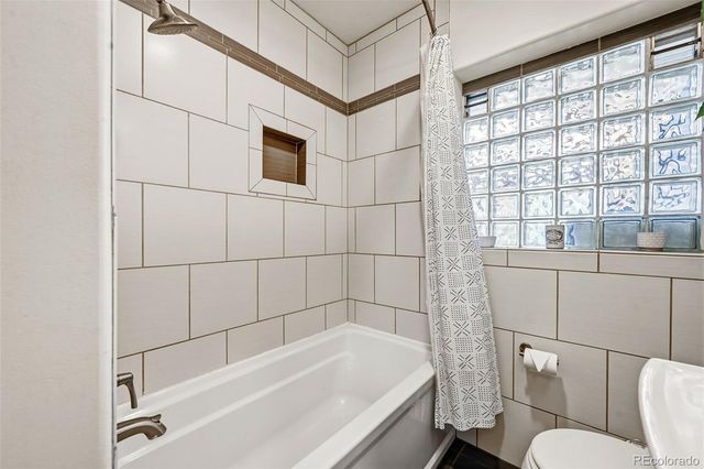 5075 W Moncrieff Place, Denver, CO 80212