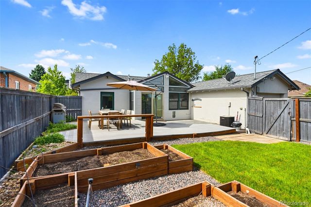 5075 W Moncrieff Place, Denver, CO 80212