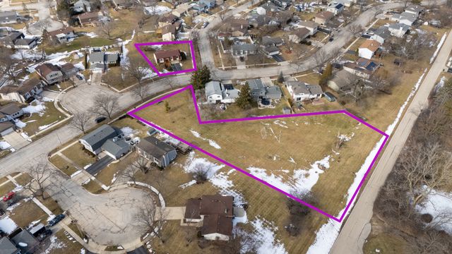 4480 Thornbark Drive, Hoffman Estates, IL 60192