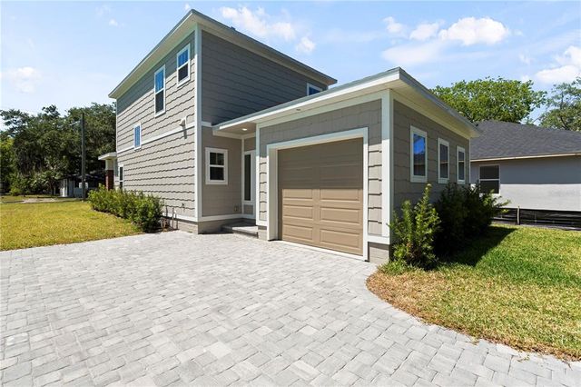 805 S LOCUST AVENUE, Sanford, FL 32771