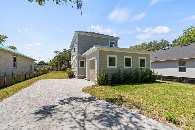 805 S LOCUST AVENUE, Sanford, FL 32771