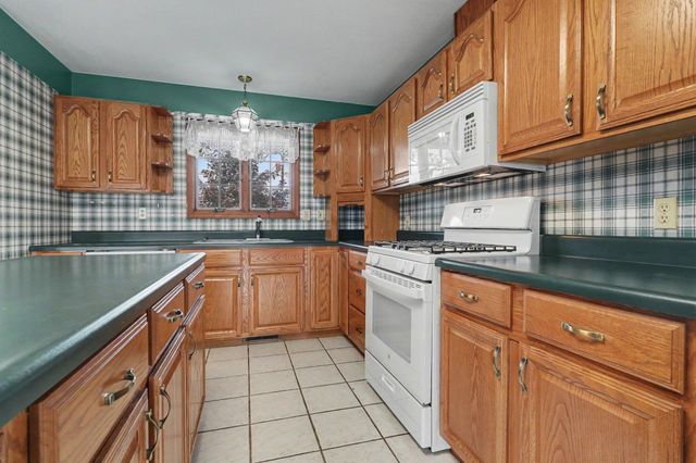 5351 3 Mile Road, Bay City, MI 48706