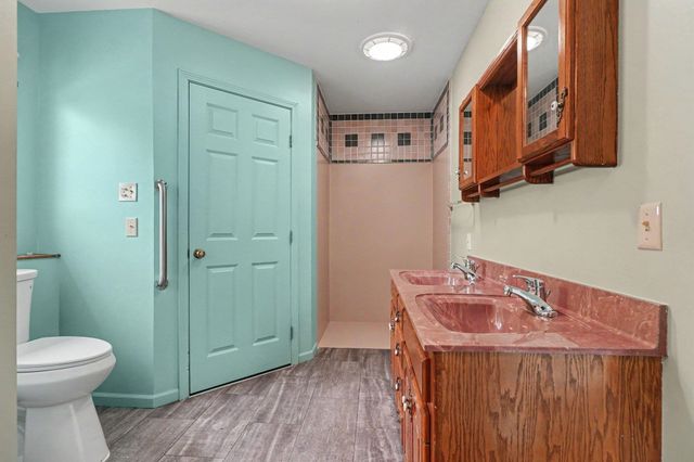5351 3 Mile Road, Bay City, MI 48706