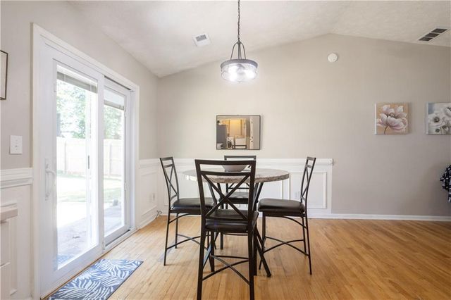 1971 Marshes Glenn Drive, Norcross, GA 30071