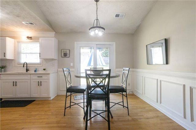 1971 Marshes Glenn Drive, Norcross, GA 30071