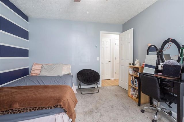 1971 Marshes Glenn Drive, Norcross, GA 30071