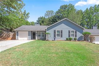 1971 Marshes Glenn Drive, Norcross, GA 30071